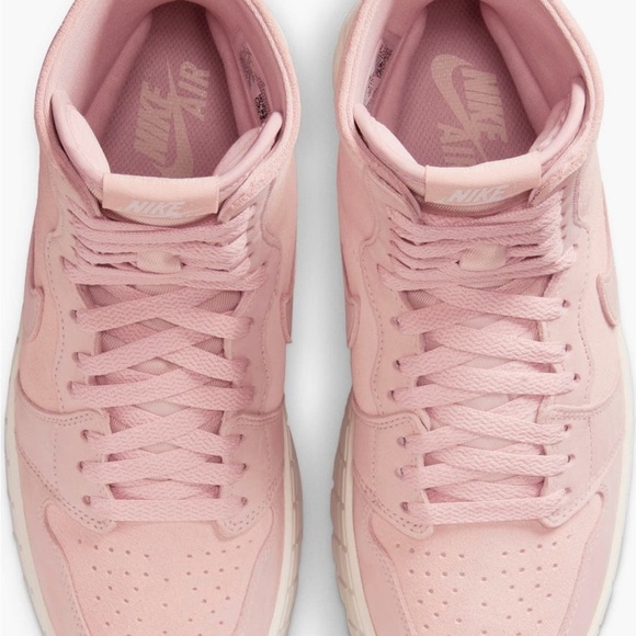 Jordan 1
Brooklyn
'pink oxford'
Brand new - Picture 9 of 12